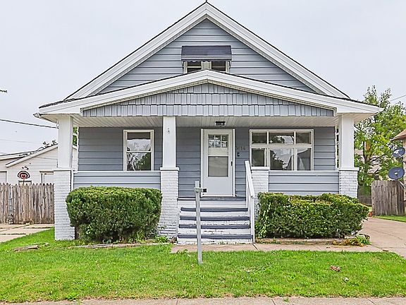 2nd image of 3614 Oak Park Ave