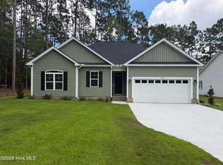 1854 Salisbury Rd, Southport, NC 28461