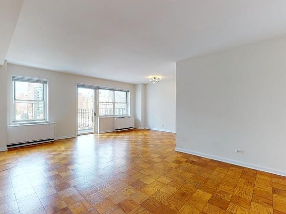 3rd image of 1470 1st Ave APT 10C
