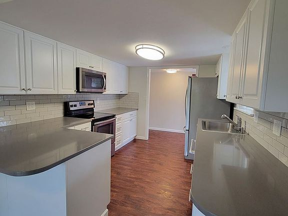 3rd image of 4401 78th Avenue Ct W