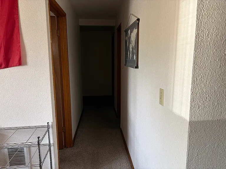 1605 NE Wheatland Dr #B — Photo 7