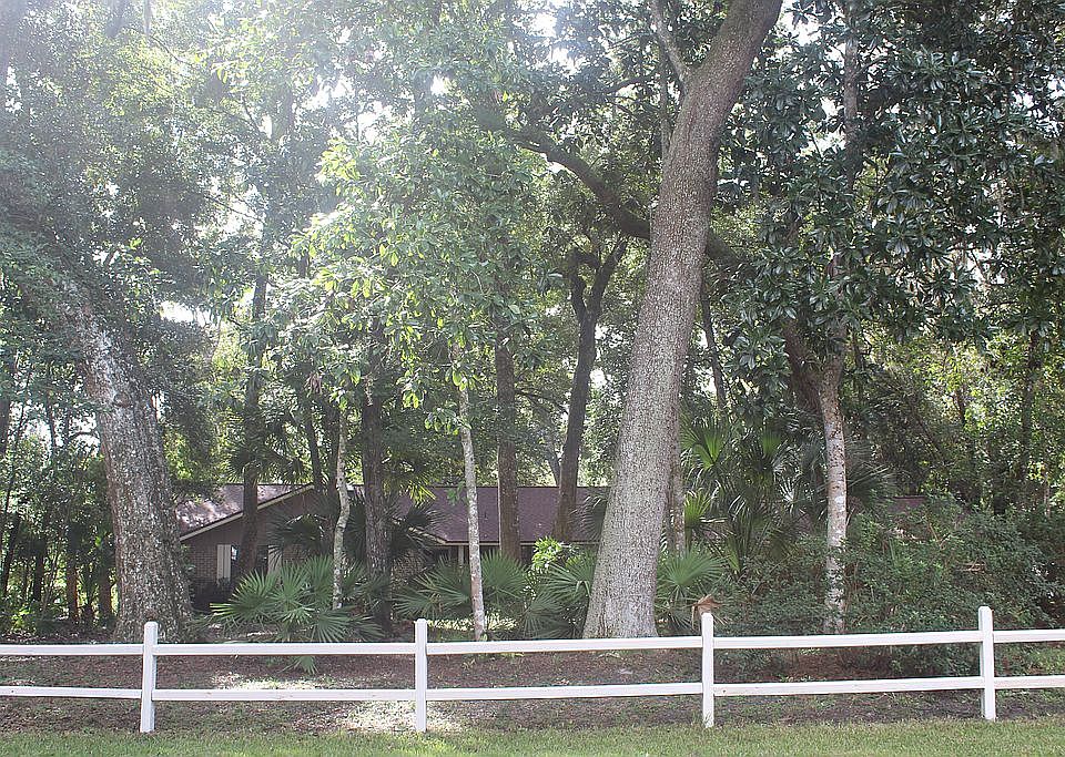 1st image of 13778 Hillandale Dr