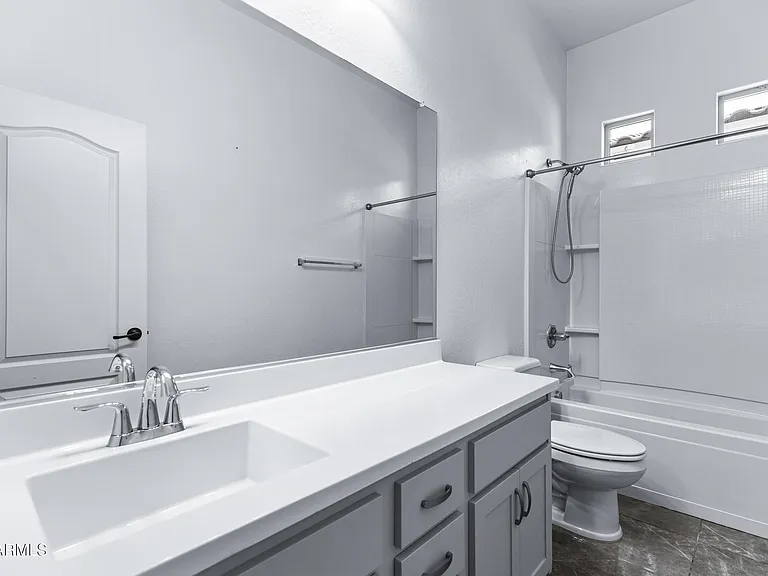 10218 E Bergeron Ave — Photo 24