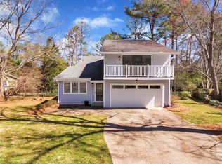 9675 Pine Thicket Way, Roswell, GA 30075