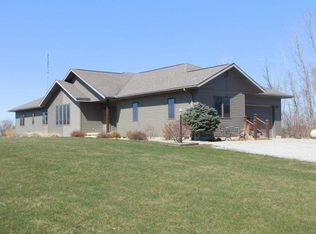 0355 E 400 N, Albion, IN 46701