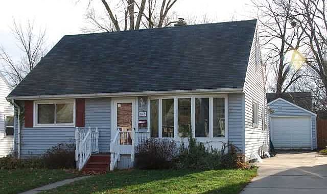 1st image of 842 Lincoln Ave