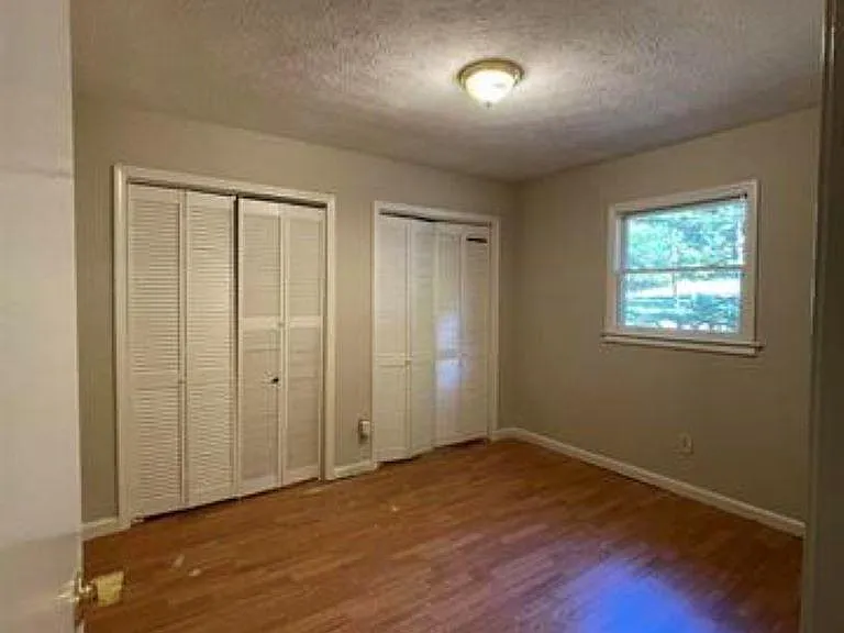 2983 Deshong Dr — Photo 11