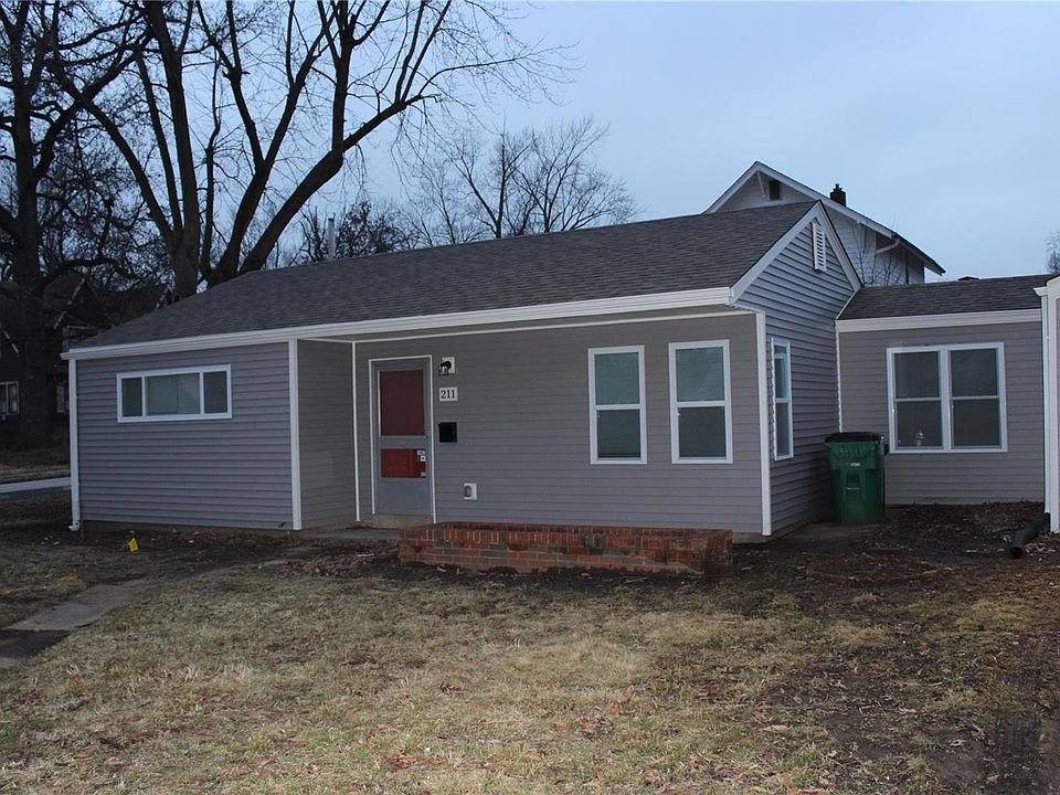 1st image of 211 S Clark Ave