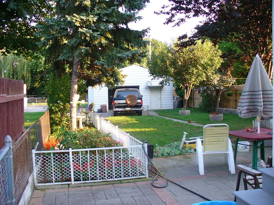 Large Back Yard