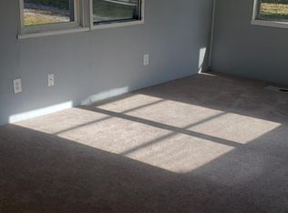 111 Mabel Ln, Franklin, PA 16323