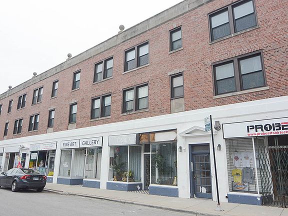 2nd image of 5040 N Lincoln Ave #B-5