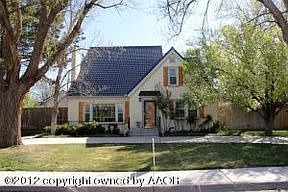 1st image of 2205 Parker St