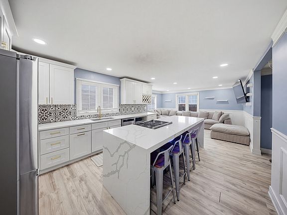 4th image of 2713 Landen Dr