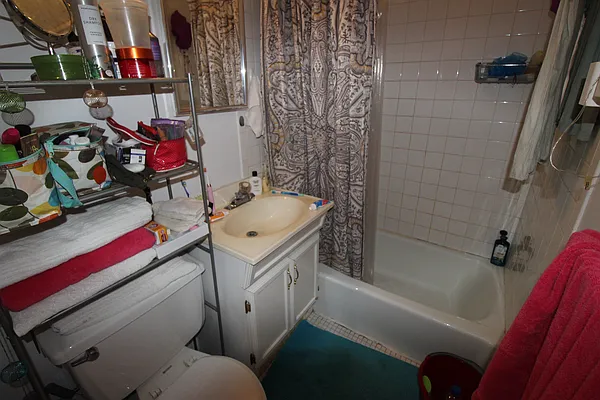 Rented by Luxor Homes & Investment Realty | media 36