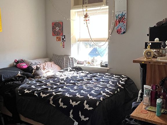 4th image of 1727 W Montgomery Ave Unit 305
