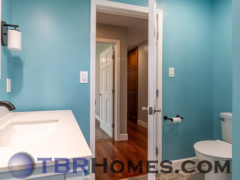 8635 W Tennessee Pl — Photo 15