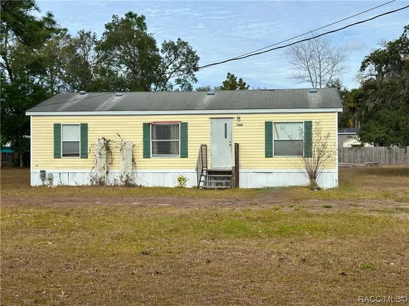 7333 W Sasser St, Homosassa, FL 34446