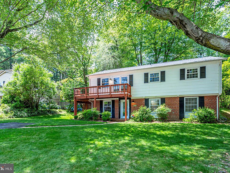 1st image of 4811 Poplar Dr