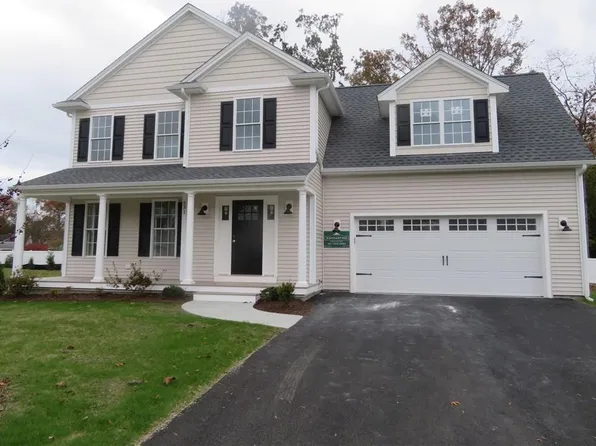 531 Sachem Rd, North Kingstown, RI 02852