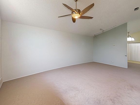 4th image of 1184 NW Lombardy Drive