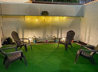 4613 E 60th St, Maywood, CA 90270