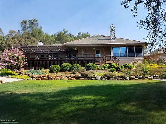 2nd image of 19558 Valkenburg Ln