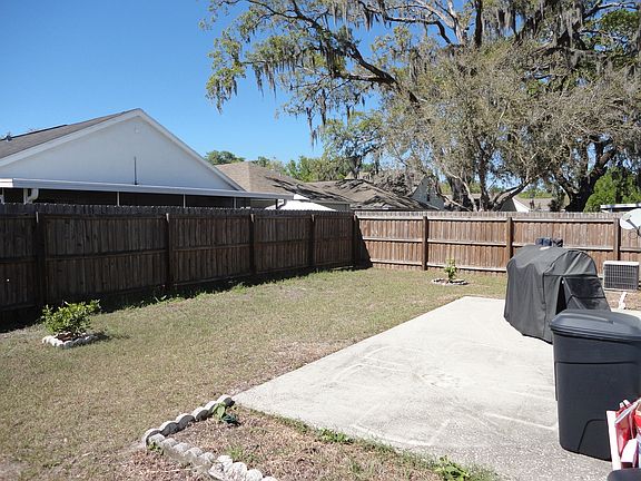 5th image of 2621 Golden Antler Ln