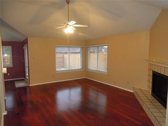 2nd image of 210 Willingham Dr