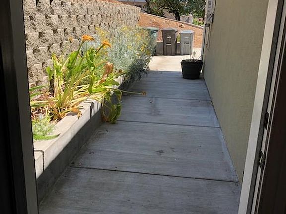 5th image of 2-17065 Del Monte Ave #2