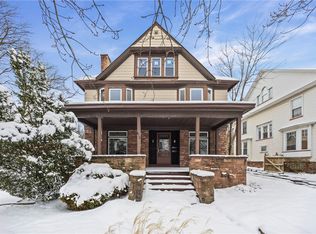 901 Lake Ave, Rochester, NY 14613