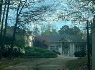 4432 Hearn Rd, Ellenwood, GA 30294