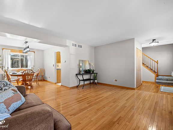 5th image of 1416 Lucerne Dr