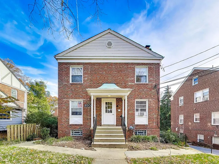 8505 Flower Ave — Photo 15