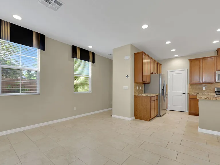 11323 Coulter Canyon St — Photo 17