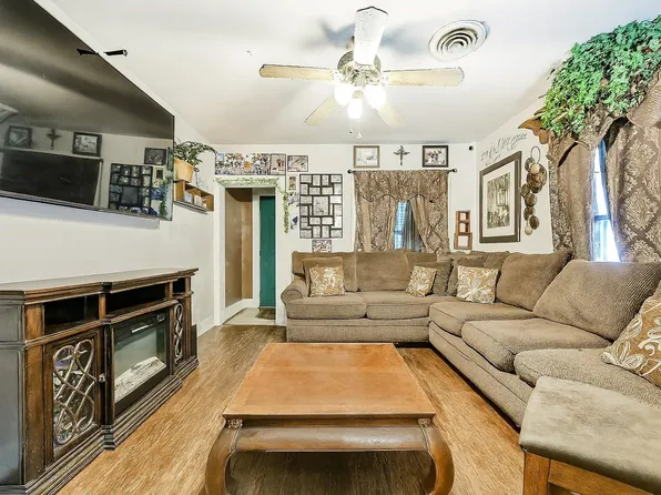 5220 Avenue K, Galveston, TX 77551