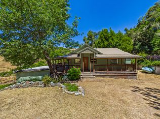 1250 Zenia Bluff Rd, Alderpoint, CA 95511
