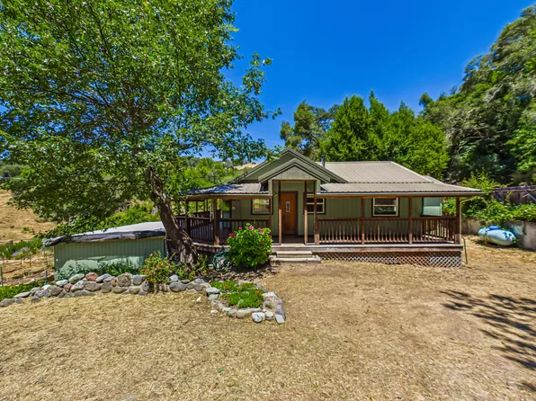 1250 Zenia Bluff Rd, Alderpoint, CA 95511