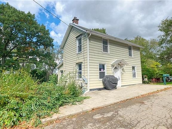 2nd image of 6615 Quincy Dr