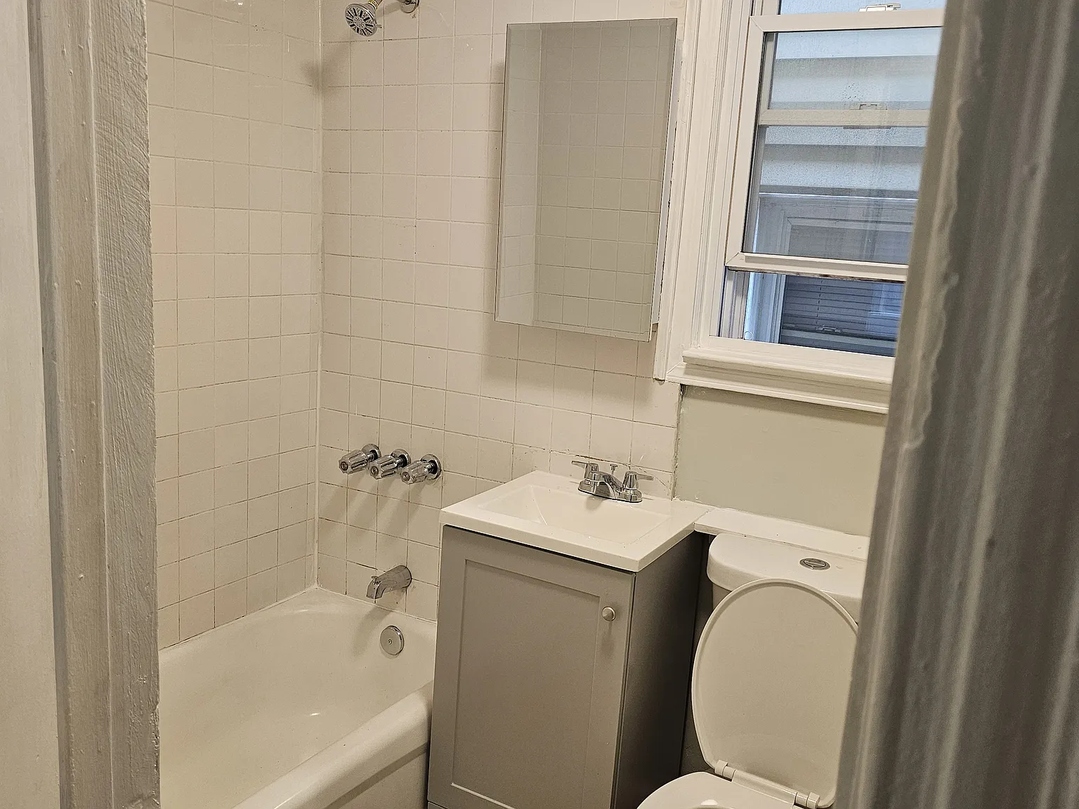 2 bed, $1,850 — Photo 4
