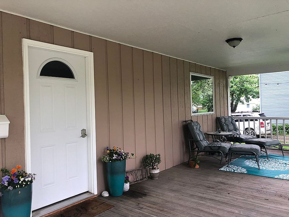 Covered front porch