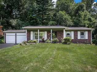 36 Carnation Dr, Collinsville, IL 62234