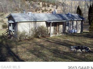 432 Campbells Hollow Rd, Middlebrook, VA 24459