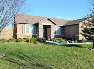 3222 N Zachary St, Visalia, CA 93291