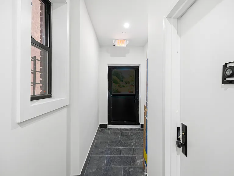 2152 Muliner Ave #1A — Photo 2