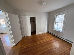 136 Anthony Ave FLOOR 1, Pawtucket, RI 02860