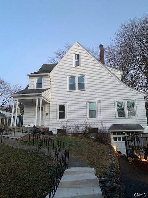 1st image of 421 Crawford Ave