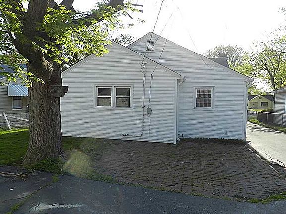4th image of 1728 N Emerson Ave