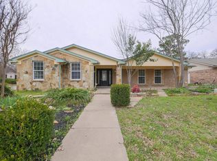 4011 Firethorn Dr, Arlington, TX 76017