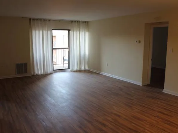 6711 Park Heights Ave Unit 418, Baltimore, MD 21215
