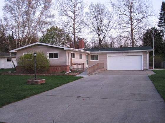1st image of 5135 Faircrest Ln